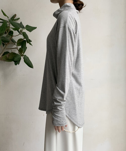 DouDou(ドゥドゥ)の「【WEB限定】裏起毛タートル(Tシャツ/カットソー・レディース・ブラック/グレー/オフホワイト・FREE)」の11枚目の写真