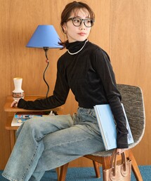 限定展開　シアー フロッキー ハイネック プルオーバー