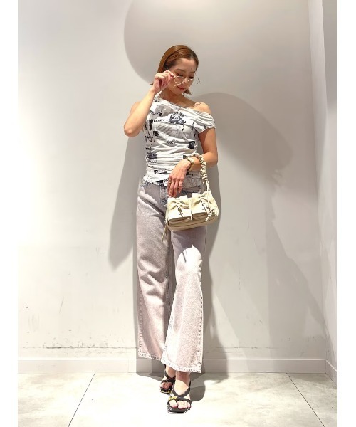 Desigual(デシグアル)の「ミニハンドバッグギャザーハンドル×リボンポケット ガーリー(ハンドバッグ・レディース・ホワイト・FREE)」の8枚目の写真
