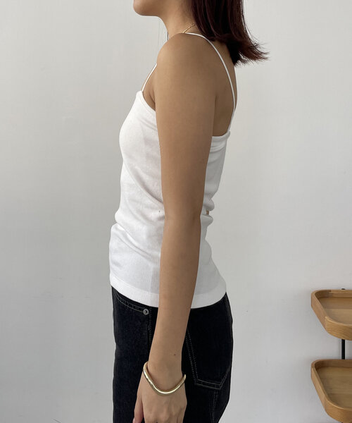 CAPRICIEUX LE'MAGE（カプリシューレマージュ）の「【S・Mサイズ展開あり】1ストラップカップ付キャミ（キャミソール・レディース・ブラック/ホワイト・38/36）」の9枚目の写真