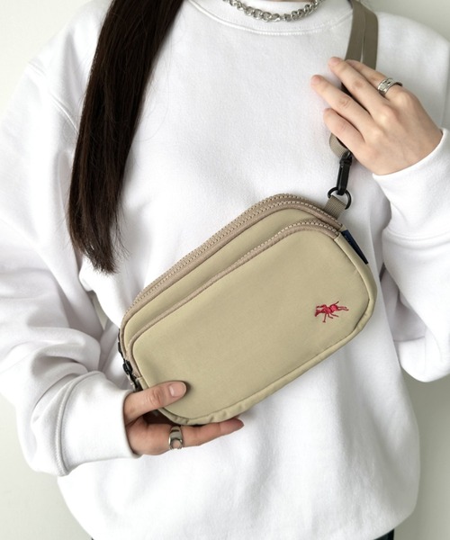 POLOCHAMPS(ポロチャンプス)の「POLOCHAMPS(ポロチャンプス)/2WAY ミニバッグ ミニショルダーバッグ スマホショルダー ポーチ(ショルダーバッグ・レディース・ブラック/ネイビー/ベージュ・FREE)」の21枚目の写真