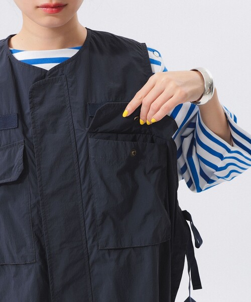 【BEAMS BOY】ミリタリーサイドリボンノースリーブワンピース　ネイビー BEAMS BOY（ビームスボーイ）の「BEAMS BOY / ミリタリー サイド