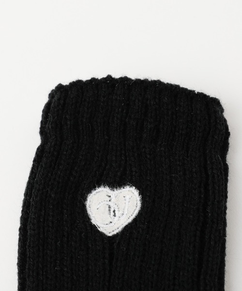 URBAN CHERRY(アーバンチェリー)の「ハートロゴ刺繍レッグウォーマー(レッグウォーマー・キッズ・ホワイト/ブラック・FREE)」の21枚目の写真