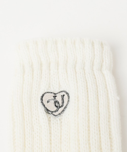 URBAN CHERRY(アーバンチェリー)の「ハートロゴ刺繍レッグウォーマー(レッグウォーマー・キッズ・ホワイト/ブラック・FREE)」の14枚目の写真