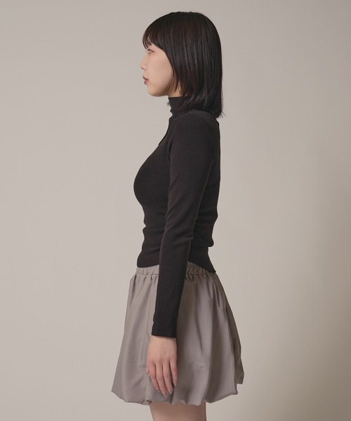 BLANK (ブランク)の「▲One Shoulder Gather Toops /ワンショルダーギャザートップス 夏物 夏服(Tシャツ/カットソー・レディース・ナチュラル/グレー/ブラック/ブラウン/ホワイト・FREE)」の13枚目の写真