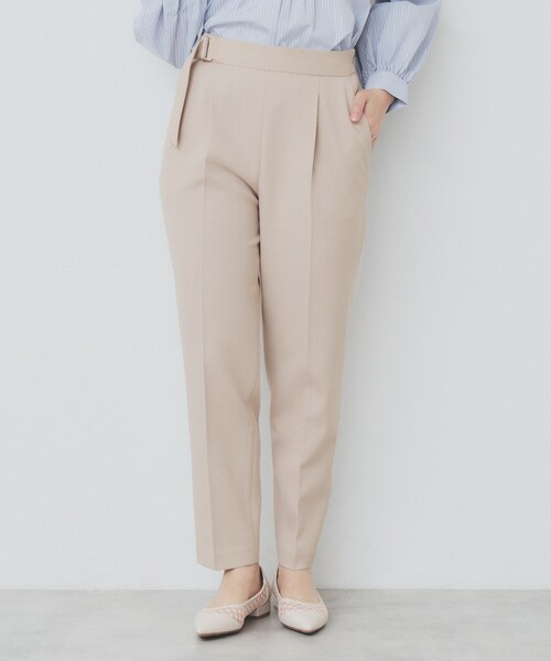 index(インデックス)の「サイドバックルストレッチテーパードパンツ【洗濯機可・イージーアイロン・防シワ】(その他パンツ・レディース・チャコールグレー/ライトグレー/ライトベージュ・40/38/42/36)」の18枚目の写真