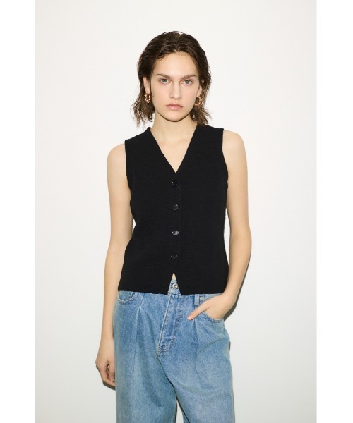 THROW by SLY（スローバイスライ）の「THROW　V/N BUTTON VEST Vネック ボタン ベスト（ベスト・レディース・アイボリー/ブラック・FREE）」の10枚目の写真