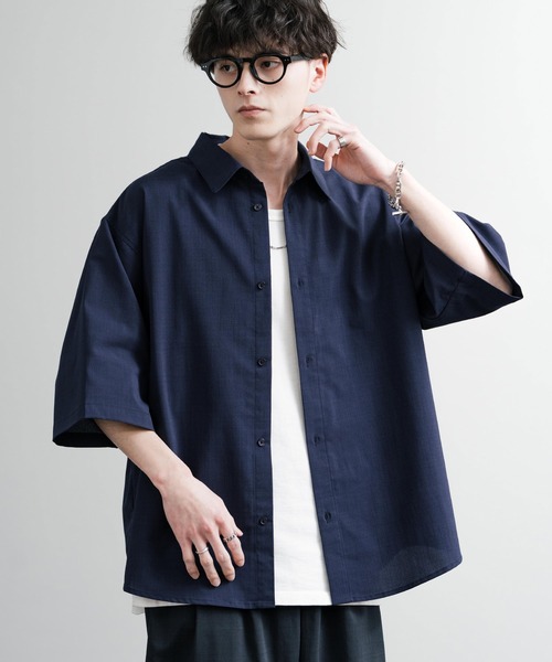 Rocky Monroe(ロッキーモンロー)の「接触冷感 オーバーサイズレギュラーカラーカジュアル半袖シャツ(シャツ/ブラウス・メンズ・オフホワイト/カーキ/ブルーグリーン/ブラック/チャコール/ネイビー・M/L/XL)」の5枚目の写真
