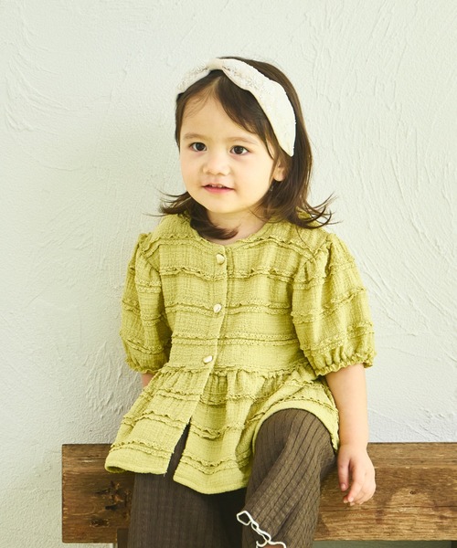 sea and shells by pairmanon(シーアンドシェルズバイペアマノン)の「【sea and shells by pairmanon】レース見え ストレッチ ペプラム ブラウス(その他ベビーウェア・キッズ・ベージュ/ライトグリーン/アイボリー・90/100/80/110)」の1枚目の写真