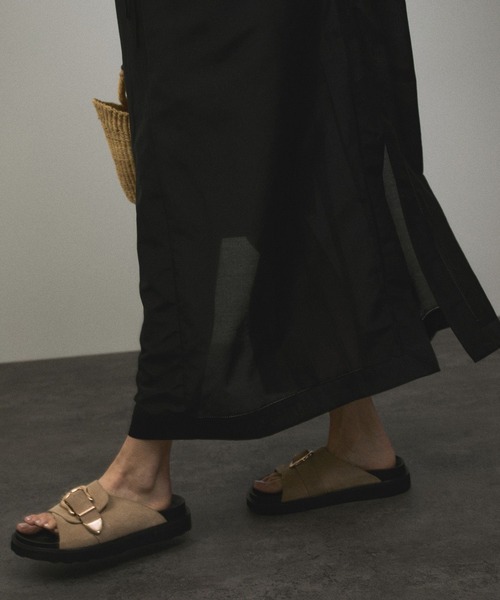 SALON adam et rope'（サロン アダム エ ロペ）の「コットンシルクフードカフタンワンピース（ワンピース・レディース・ブラック/ホワイト/サックスブルー・FREE）」の10枚目の写真