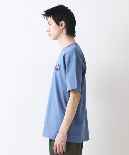 ragged mountain(ラギットマウンテン)の「【RAGGED MOUNTAIN:ラギットマウンテン】ワンポイントロゴTシャツ 半袖 オーバーサイズ(Tシャツ/カットソー・メンズ・グレイッシュブルー/パープル/ホワイト/ブラック/ベージュ・LARGE/X-LARGE/MEDIUM)」の18枚目の写真