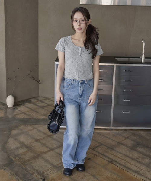 UNE MANSION（ユヌマンション）の「【低身長 / 高身長用 サイズ＆丈が選べるカラーパンツ】【 4color ／ ３size／ 3lengths 】【 足長効果あり】ベーシックセミストレートワイドビンテージデニム（デニムパンツ・レディース・ライトブルー/ブルー/ダークブルー/ブルー系その他・S-Short/S-Regular/S-Long/M-Short/M-Regular/M-Long/L-Short/L-Regular/L-Long）」の19枚目の写真