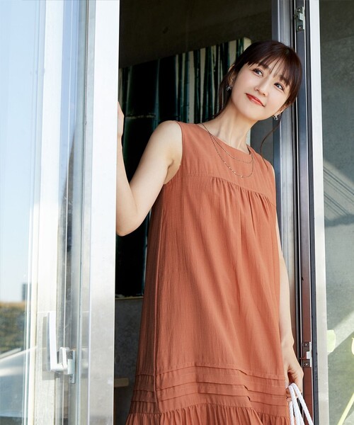 小倉優子さん着用】麻調ピンタックロングワンピース（ワンピース
