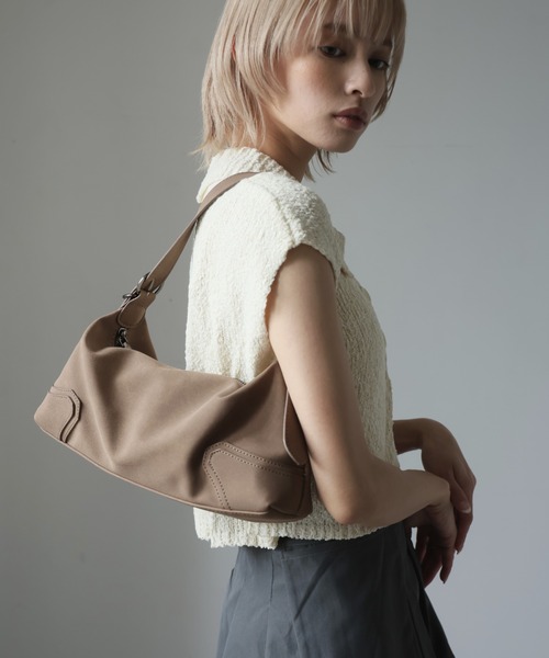 Ulysses（ユリシス）の「2wayスエードスクエアショルダーバッグ（ショルダーバッグ・レディース・ブラウン・F）」の9枚目の写真