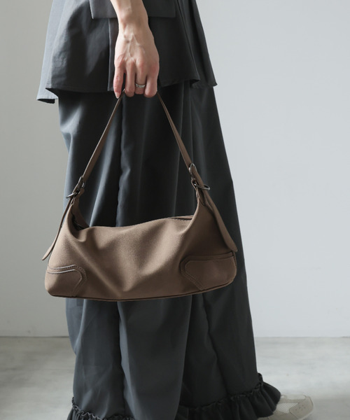 Ulysses（ユリシス）の「2wayスエードスクエアショルダーバッグ（ショルダーバッグ・レディース・ブラウン・F）」の14枚目の写真