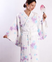 ᶦᵛᵒʳʸです！ゆかた 浴衣 ホワイト✖ブラック Mサイズ 白 黒 M 即日発送】ブルーホワイトフラワー柄浴衣【浴衣3点セット 浴衣