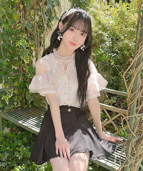 ROJITA（ロジータ）の「ラッフル花柄ブラウス（シャツ/ブラウス・レディース・アイボリー/ブルー/ピンク・FREE）」の4枚目の写真