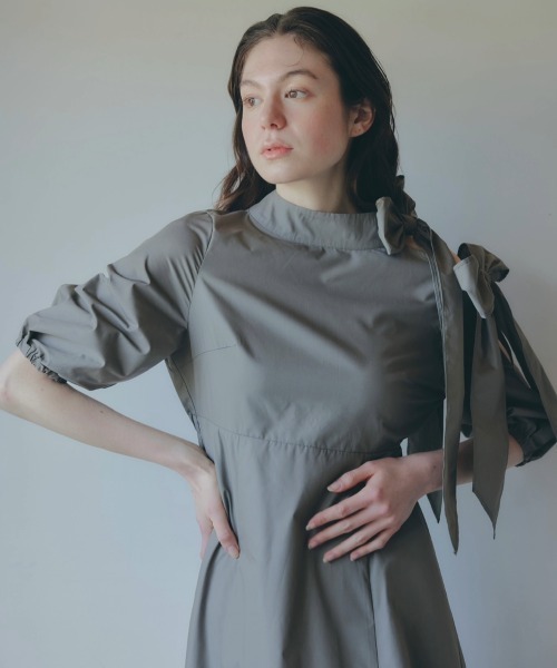 NOTREemor（ノートルエモア）の「point ribbon shirt dress（ワンピース・レディース・Moca/クリーム・FREE）」の11枚目の写真