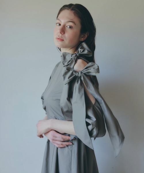 NOTREemor（ノートルエモア）の「point ribbon shirt dress（ワンピース・レディース・Moca/クリーム・FREE）」の12枚目の写真