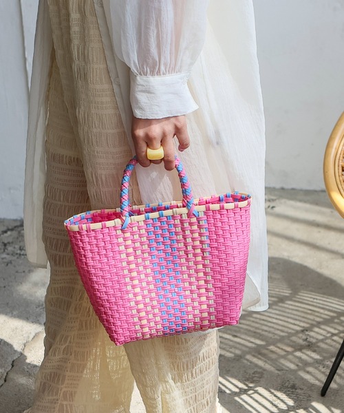 VitaFelice（ヴィータフェリーチェ）の「カラフルメルカドミニバッグ マルシェバッグ かごバッグ プラかごバッグ トートバッグ（かごバッグ・レディース・ホワイト/ブルー/レッド/ピンク・FREE）」の3枚目の写真