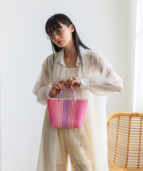 VitaFelice（ヴィータフェリーチェ）の「カラフルメルカドミニバッグ マルシェバッグ かごバッグ プラかごバッグ トートバッグ（かごバッグ・レディース・ホワイト/ブルー/レッド/ピンク・FREE）」の7枚目の写真