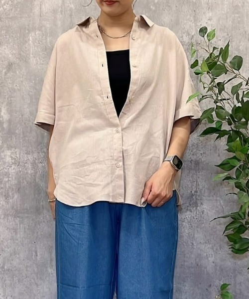 Right-on(ライトオン)の「【HONEYSUCKLE ROSE】リネン混半袖シャツ(シャツ/ブラウス・レディース・ブラック/オレンジ/ベージュ・M/L)」の1枚目の写真