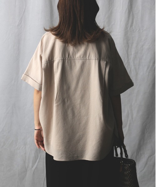 Right-on(ライトオン)の「【HONEYSUCKLE ROSE】リネン混半袖シャツ(シャツ/ブラウス・レディース・ブラック/オレンジ/ベージュ・M/L)」の15枚目の写真