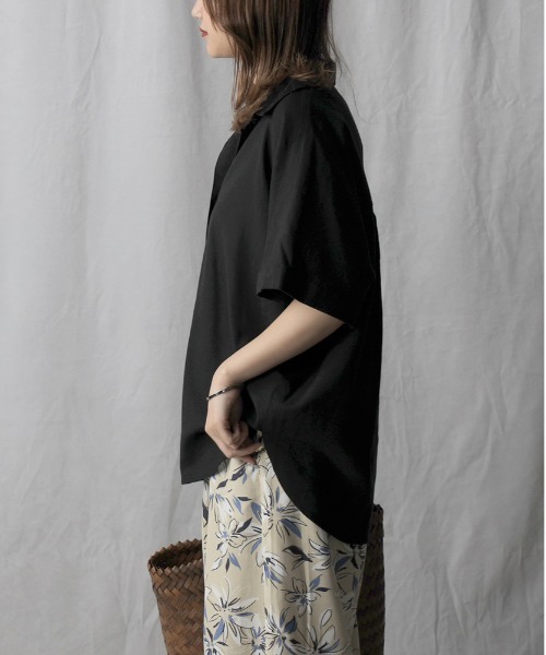 Right-on(ライトオン)の「【HONEYSUCKLE ROSE】リネン混半袖シャツ(シャツ/ブラウス・レディース・ブラック/オレンジ/ベージュ・M/L)」の20枚目の写真