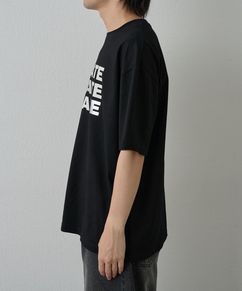 COLONY 2139(コロニートゥーワンスリーナイン)の「箔プリントロゴTシャツ(Tシャツ/カットソー・メンズ・ホワイト/ブラック・MEDIUM/LARGE)」の8枚目の写真