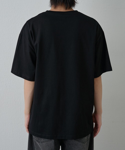 COLONY 2139(コロニートゥーワンスリーナイン)の「箔プリントロゴTシャツ(Tシャツ/カットソー・メンズ・ホワイト/ブラック・MEDIUM/LARGE)」の9枚目の写真