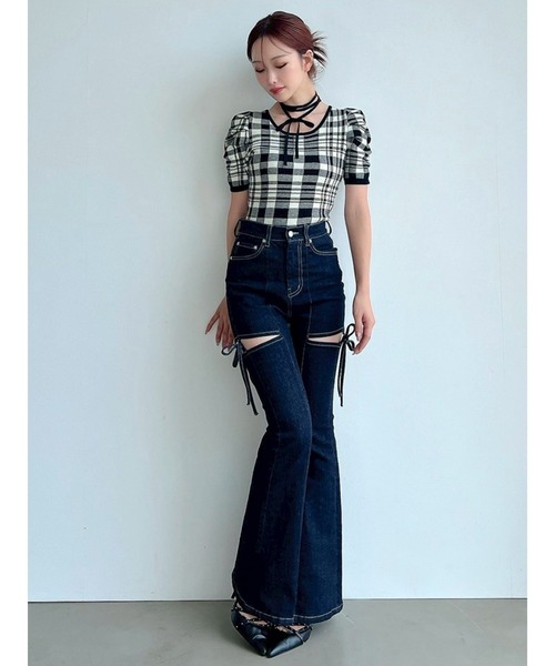 RESEXXY（リゼクシー）の「チョーカーデザインニットトップス（ニット/セーター・レディース・ブラック/ベージュ/その他1/レッド・FREE）」の5枚目の写真