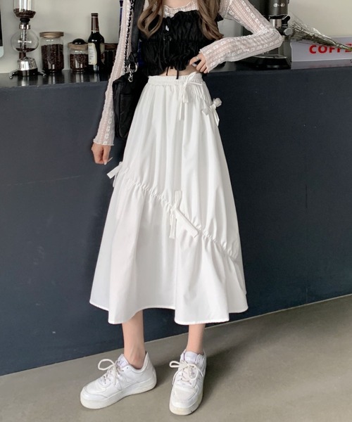 Per sist ence(パーシエンス)の「リボンフレアスカート(スカート・レディース・ホワイト/ブラック・ONE SIZE)」の5枚目の写真