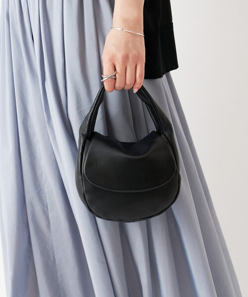 LIVETART(リヴェタート)の「レザーミニバッグ(トートバッグ・レディース・ブラウン/ブラック・FREE)」の2枚目の写真