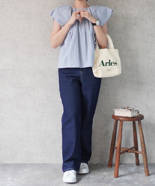 SELECT LEVERY(セレクトリベリー)の「接触冷感 吸水速乾 アイスメッシュイージーストレートパンツ(デニムパンツ・レディース・ネイビー/ライトブルー/ブルー/ワンウォッシュ・SMALL/MEDIUM/LARGE/X-LARGE)」の7枚目の写真