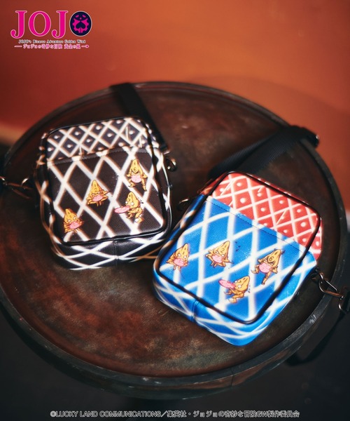 glamb(グラム)の「Guido Mista’s Stand Pouch(ボディバッグ/ウエストポーチ・メンズ・ブラック/ブルー・FREE)」の4枚目の写真