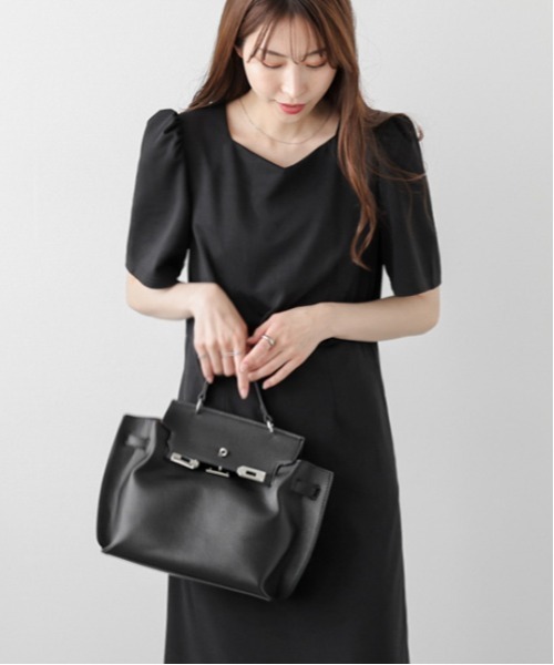 SUGAR BISKET(シュガービスケット)の「ペンタゴンネックワンピース(ワンピース・レディース・ネイビー/ブラック・M/L)」の3枚目の写真