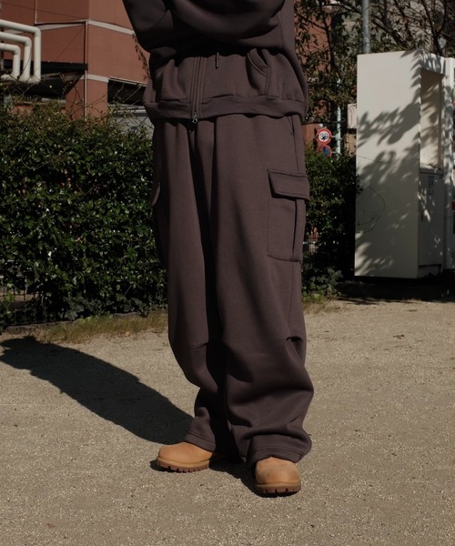 2AM（ツーエイエム）の「INTODUSK / SURVIVAL CARGO SWEATS（カーゴパンツ・メンズ・ブラック/グレー系その他・LARGE/SMALL/MEDIUM）」の8枚目の写真