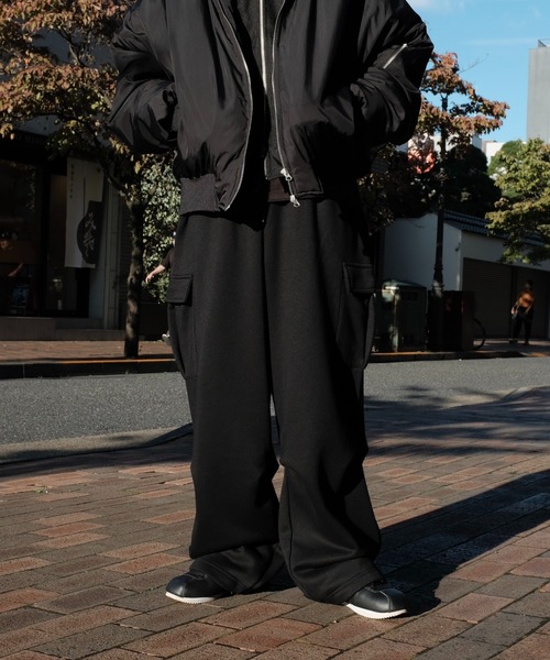 2AM（ツーエイエム）の「INTODUSK / SURVIVAL CARGO SWEATS（カーゴパンツ・メンズ・ブラック/グレー系その他・LARGE/SMALL/MEDIUM）」の12枚目の写真