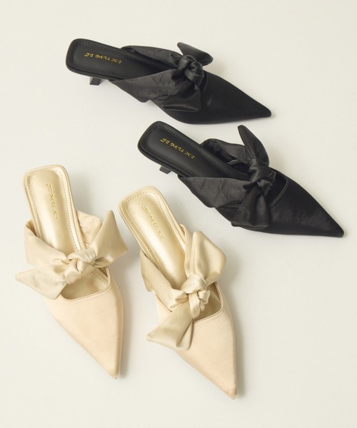 NEUNA（ヌナ）の「サテンミュール（パンプス・レディース・ブラック/シャンパン・39/38/36）」の8枚目の写真