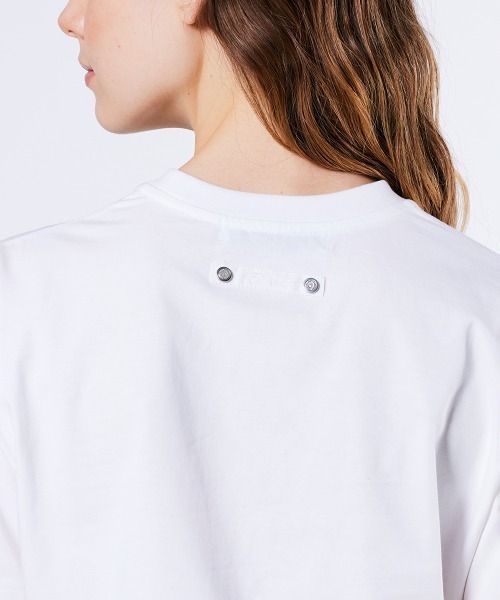 DOUBLE STANDARD CLOTHING(ダブルスタンダードクロージング)の「サイロプレミアム天竺トップス(Tシャツ/カットソー・レディース・ブラック/オフホワイト/ブラウン・36/38)」の14枚目の写真