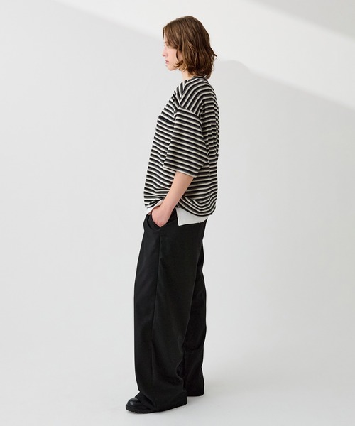 WETTEMPT(ウィテンプト)の「HENLEY NECK MULTI BORDER TEE / ヘンリーネックマルチボーダーT(Tシャツ/カットソー・メンズ・グレー/ブラック/グレイッシュベージュ・SMALL/MEDIUM/LARGE)」の10枚目の写真