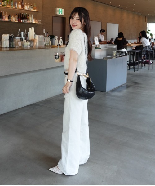 トップス feather tulle knit T-shirt senee feather tulle knit T-shirt（フェザーチュールニットTシャツ