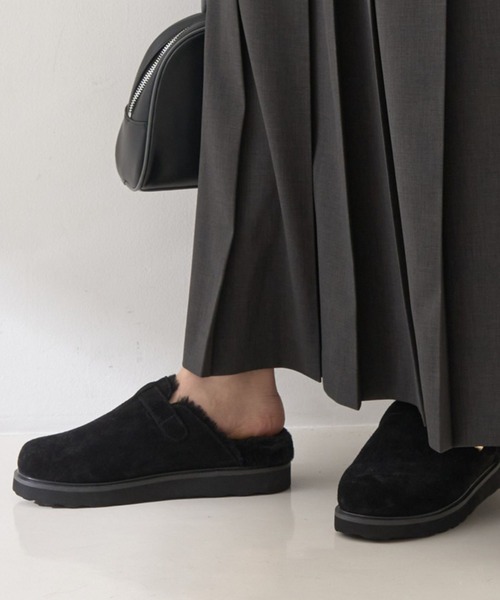 MOHI(モヒ)の「【MOHI/モヒ】ファーサボシューズサンダル(サンダル・レディース・ブラック/ベージュ・36/37/38/39)」の3枚目の写真