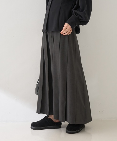 MOHI(モヒ)の「【MOHI/モヒ】ファーサボシューズサンダル(サンダル・レディース・ブラック/ベージュ・36/37/38/39)」の20枚目の写真