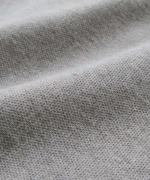 GeeRA(ジーラ)の「ロングシーズン使える!金ボタン長袖ニットカーディガン(カーディガン/ボレロ・レディース・レッド/杢グレー/ブラック・MEDIUM/LARGE/X-LARGE)」の5枚目の写真