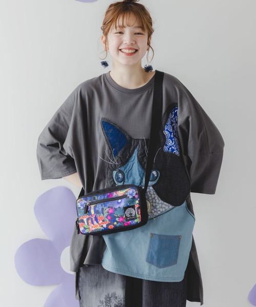 ScoLar（スカラー）の「652439：花柄キノコ2層式ミニショルダー（ショルダーバッグ・レディース・オフホワイト/ブルー/ブラック/レッド・FREE）」の18枚目の写真