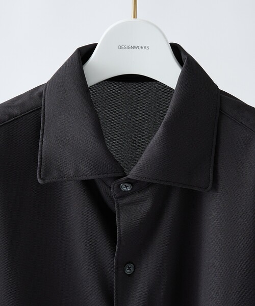 DESIGNWORKS（デザインワークス）の「【速乾性】ワンピースワイドカラー 半袖シャツ（シャツ/ブラウス・メンズ・ブラック/サックスブルー/ホワイト/ネイビー・44/46/48/50）」の9枚目の写真