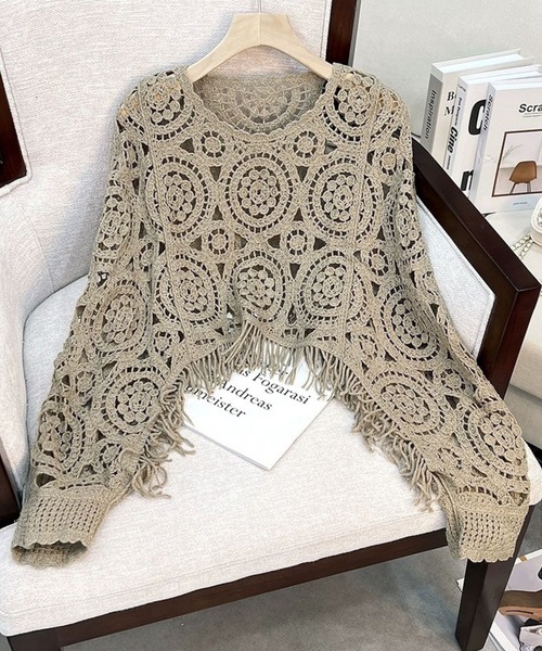 SPIGA(スピーガ)の「クロシェ編みドルマンスリーブニット(ニット/セーター・レディース・ブラック/オフホワイト/ベージュ・FREE)」の5枚目の写真