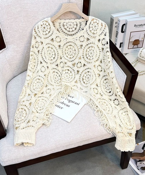 SPIGA(スピーガ)の「クロシェ編みドルマンスリーブニット(ニット/セーター・レディース・ブラック/オフホワイト/ベージュ・FREE)」の7枚目の写真