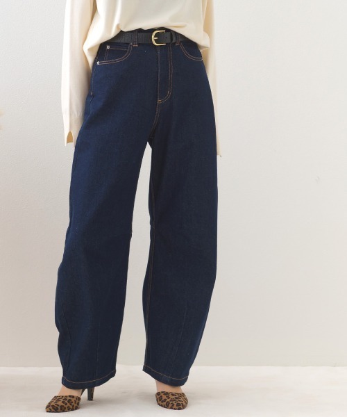 OMNES（オムネス）の「12oz ウォッシュ加工ハイウエストカーブデニムパンツ（デニムパンツ・レディース・ブルー/ネイビー・LARGE/SMALL/MEDIUM）」の2枚目の写真